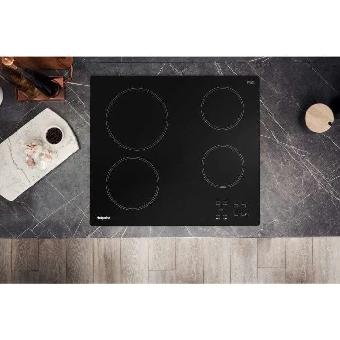 HOTPOINT HR612CH 4 Zone Crystal Finish CeramicTouch Control Hob in Black