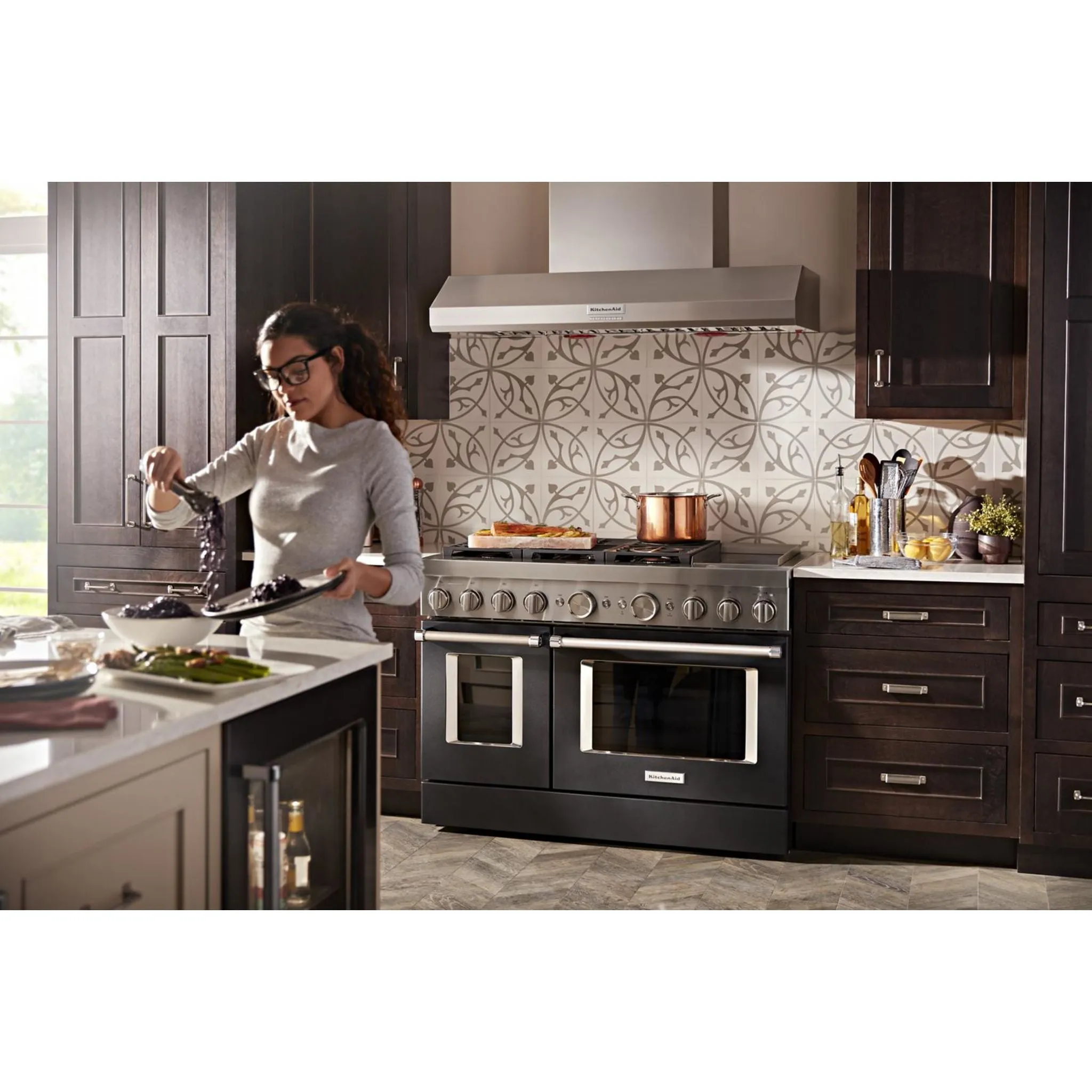 KitchenAid  48'' Smart Commercial-Style Dual Fuel Range with Griddle (KFDC558JBK)