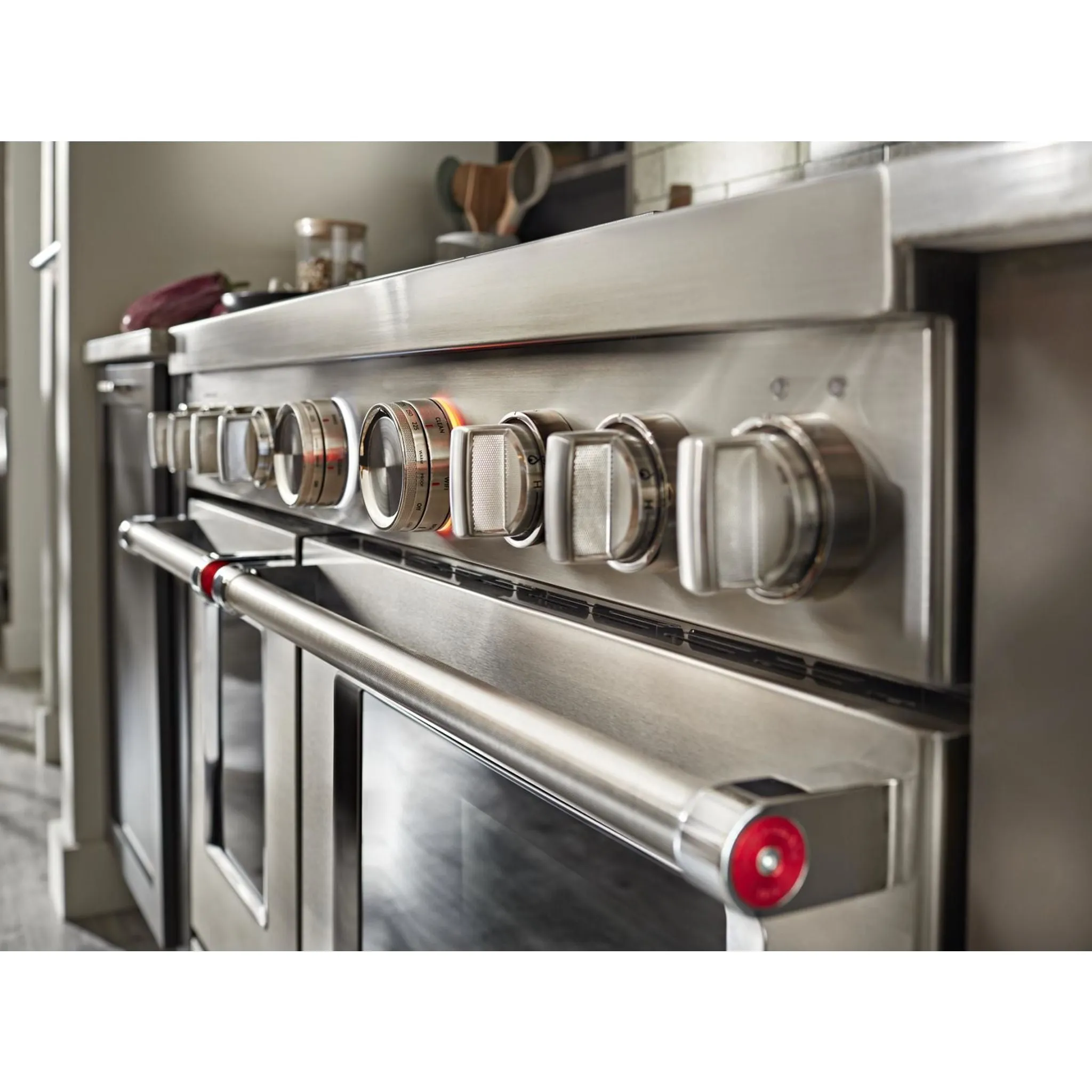 KitchenAid  48'' Smart Commercial-Style Gas Range with Griddle (KFGC558JSS)