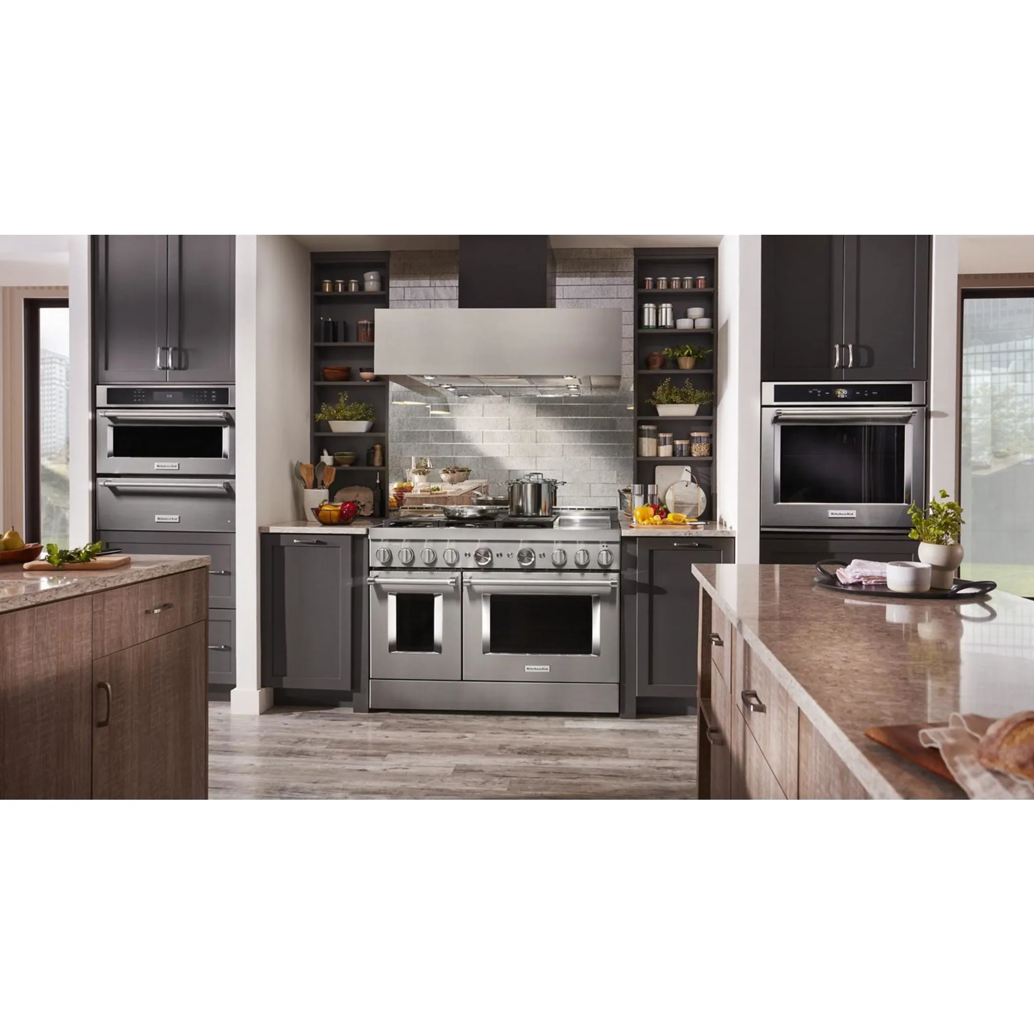 KitchenAid  48'' Smart Commercial-Style Gas Range with Griddle (KFGC558JSS)